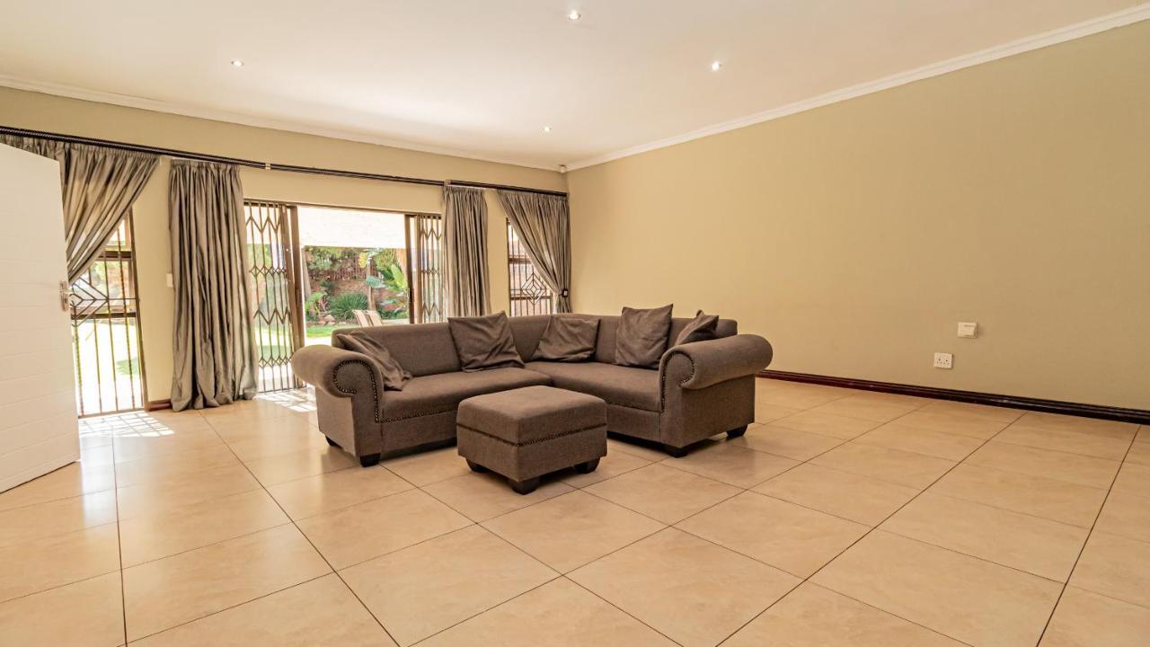 See You There Accommodation 1 Centurion Luaran gambar